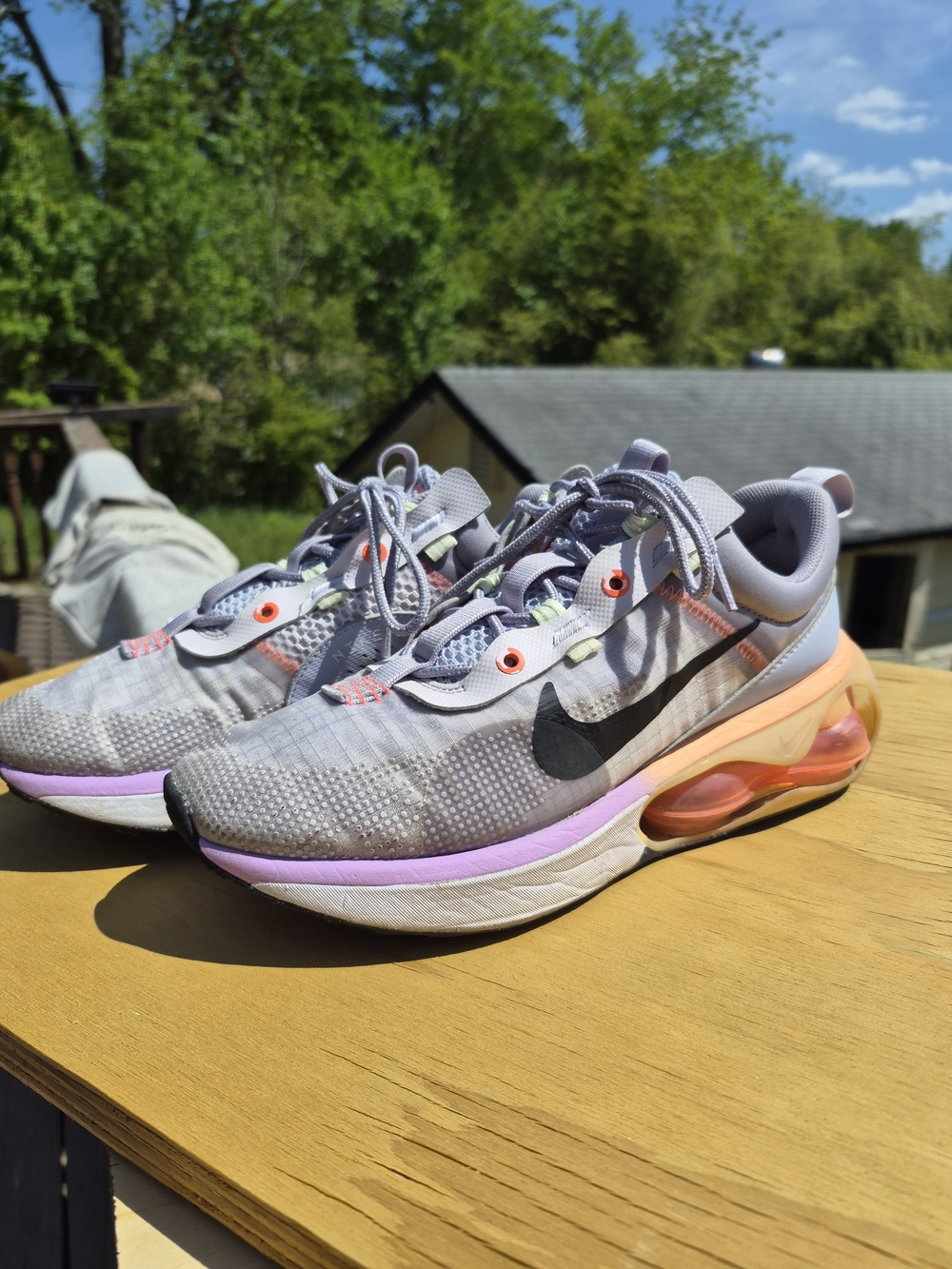 Nike Women's Air Max 2021 in the 'Venice' Size 10